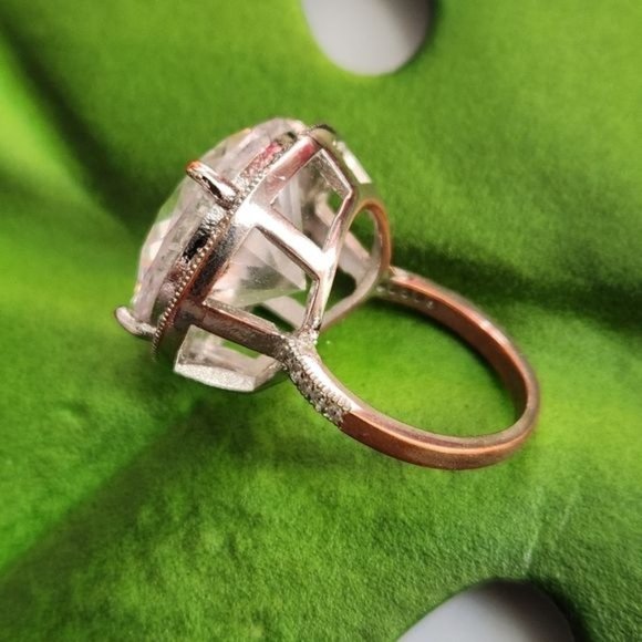 Crystal Ring size 7.5 - Picture 4 of 9